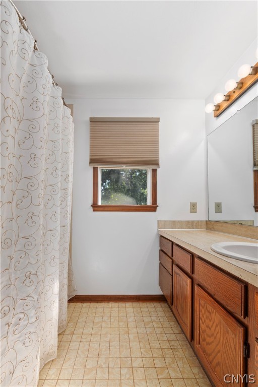 4326 Cinnamon Path Clay, NY 13090 - Photo 34 of 43