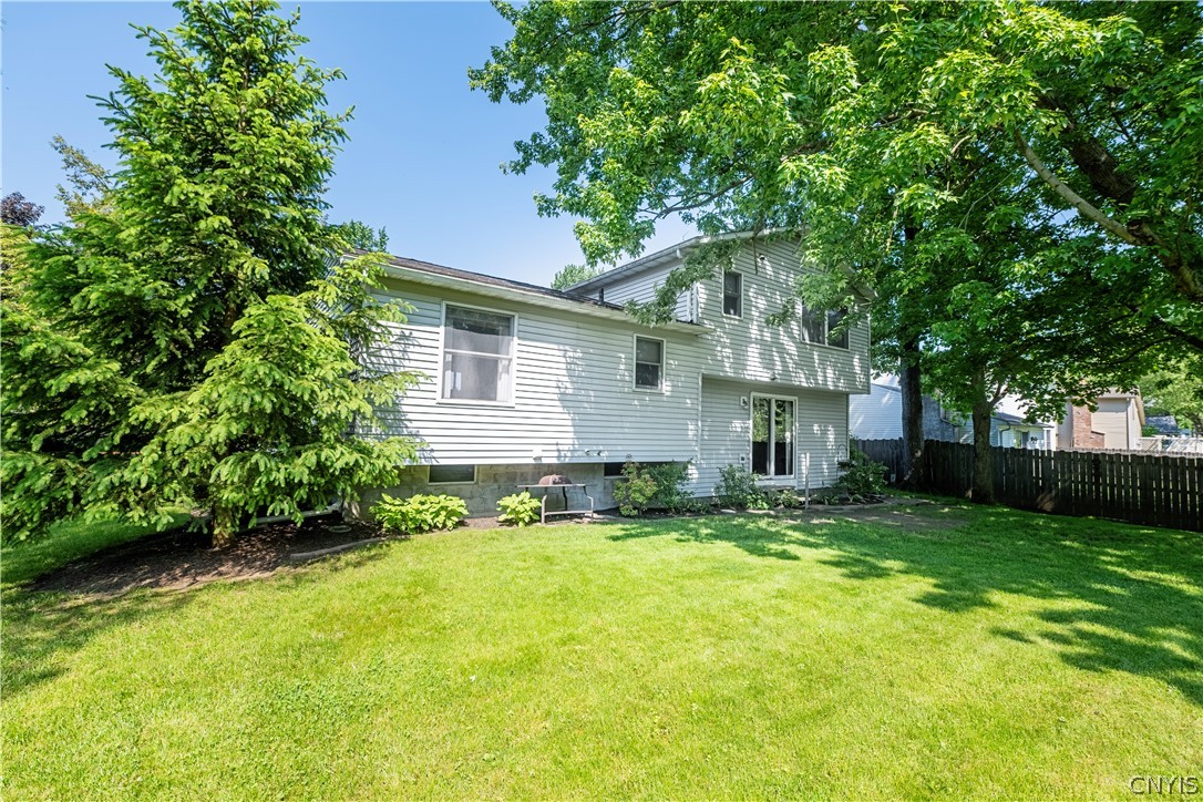 4326 Cinnamon Path Clay, NY 13090 - Photo 42 of 43