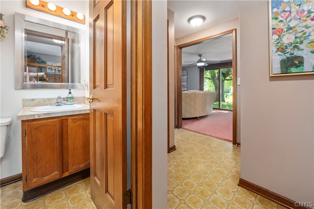 4326 Cinnamon Path Clay, NY 13090 - Photo 6 of 43