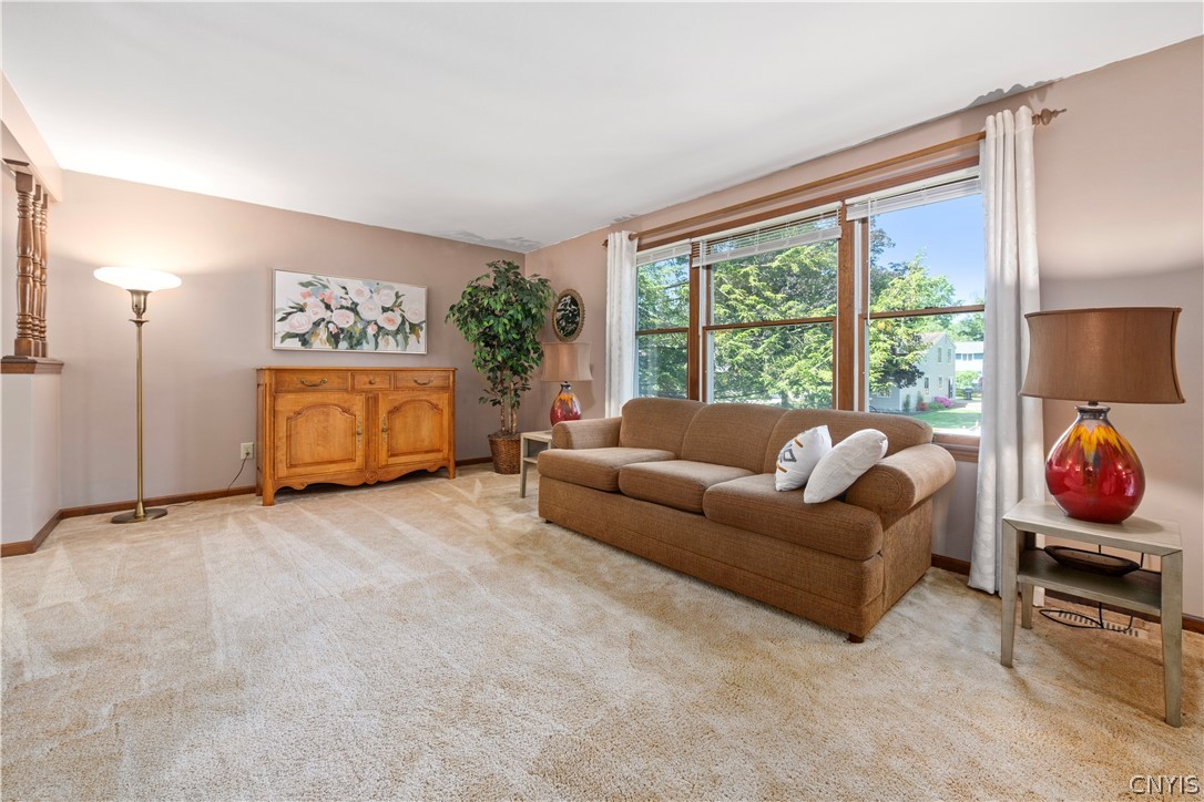 4326 Cinnamon Path Clay, NY 13090 - Photo 9 of 43