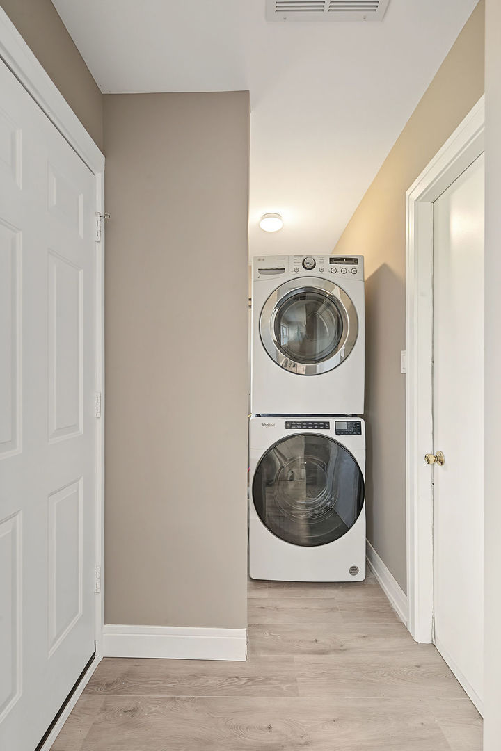 403 Spring S Road Schaumburg, IL 60193 - Photo 19 of 26 Gallery Image 19