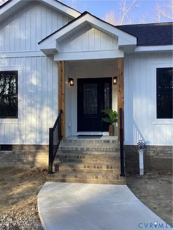 $449,500 | 11350 County Drive, Disputanta, VA 23842