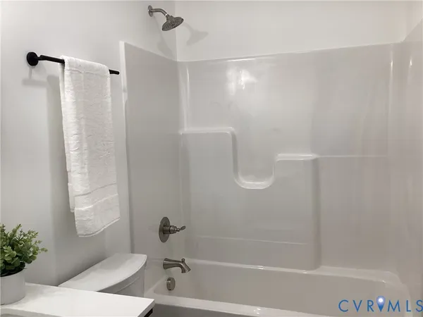 $449,500 | 11350 County Drive, Disputanta, VA 23842
