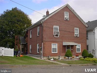 363 East Prospect Street Nazareth, PA 18064 - Photo 2 of 23