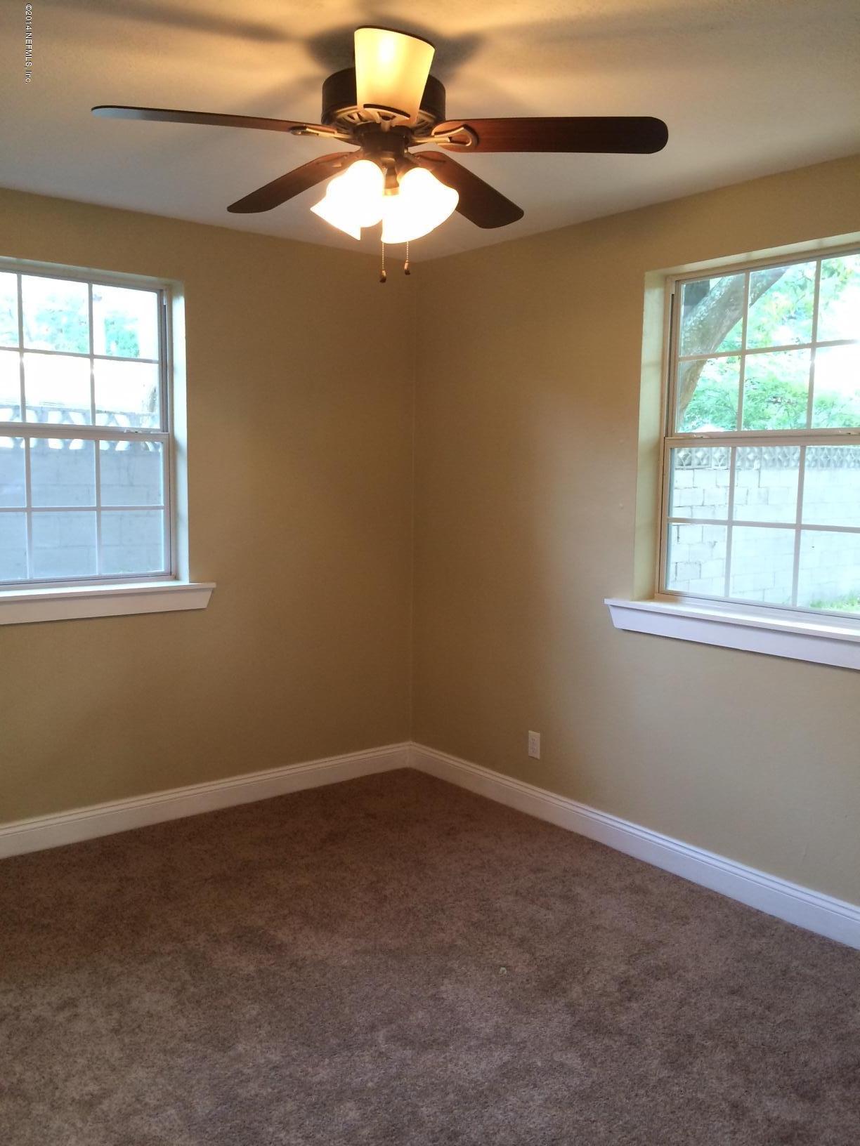 2011 Penman Road Jacksonville Beach, FL 32250 - Photo 10 of 21 Bedroom 1