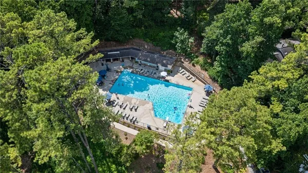 a picture of street view with outdoor space