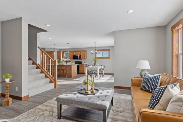 $499,900 | 1613 75th Avenue, Hammond, WI 54015