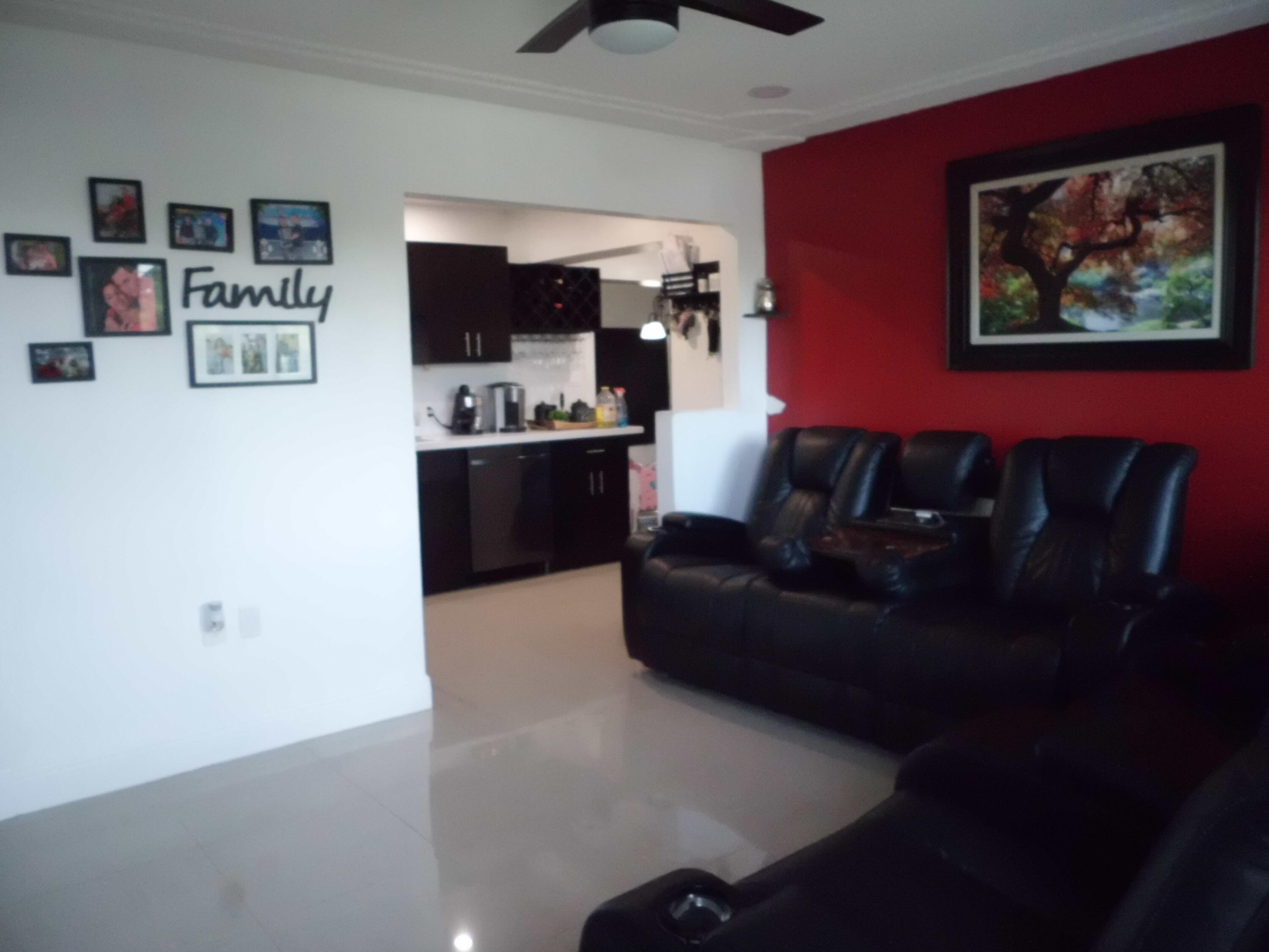 6418 Alexander Road West Palm Beach, FL 33413 - Photo 8 of 39 CIMG3039