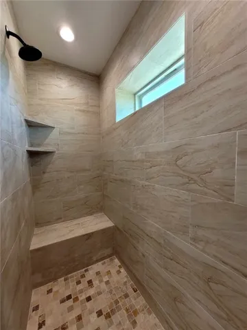 $369,000 | 114 Lakeview Drive, Hilltop Lakes, TX 77871