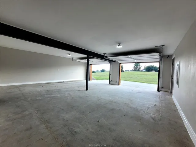 $369,000 | 114 Lakeview Drive, Hilltop Lakes, TX 77871