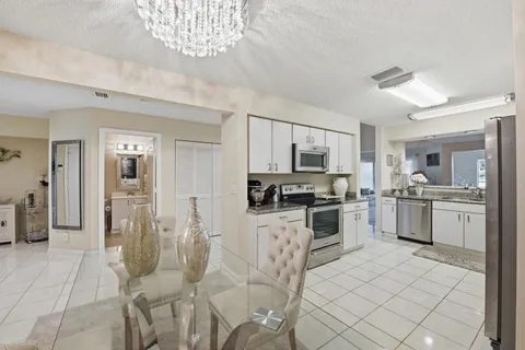 $579,900 | 9172 Boca Gardens Parkway, Unit B, Boca Raton, FL 33496