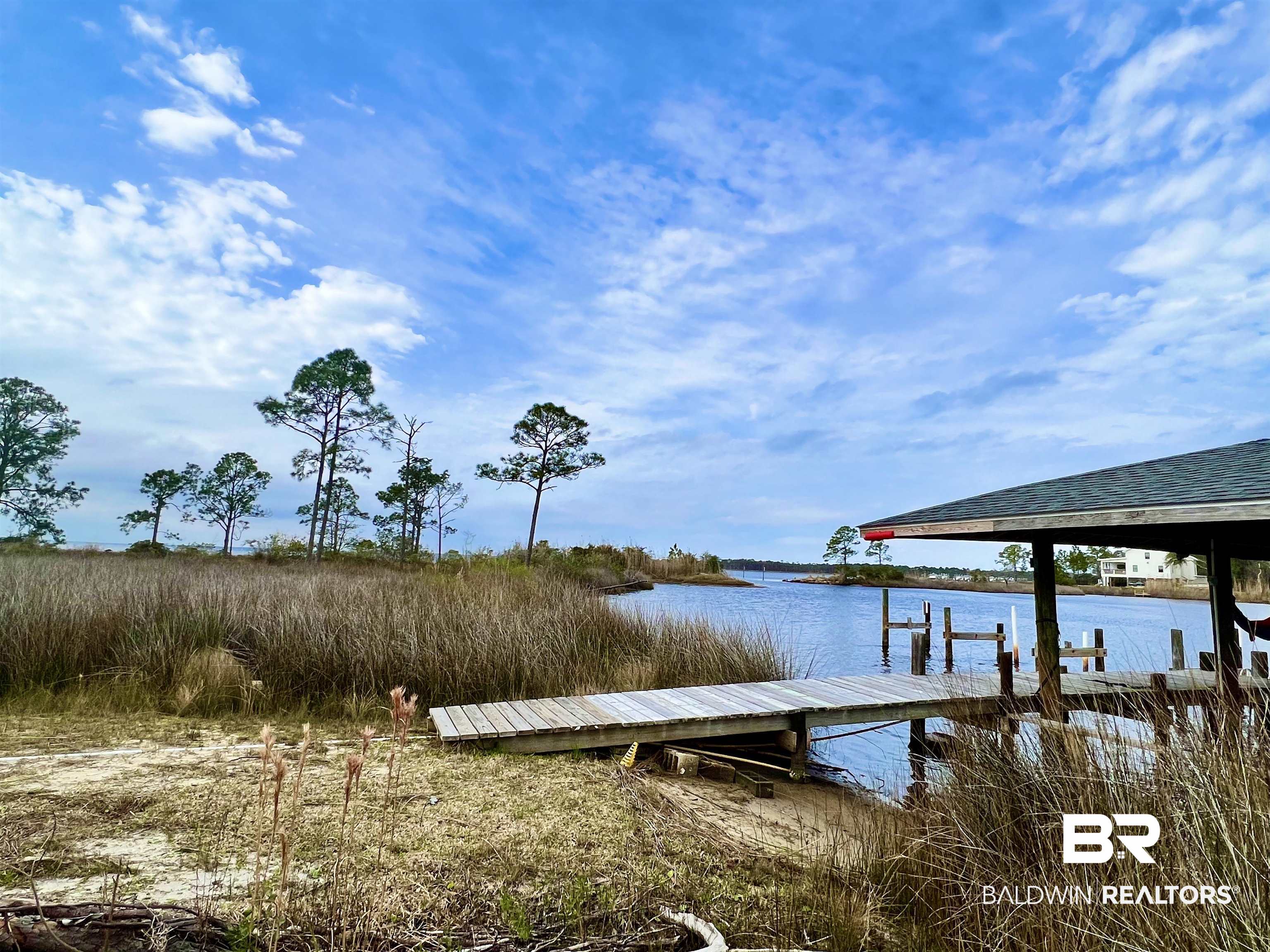 300 Meadson Road Pensacola, FL 32506 - Photo 6 of 40