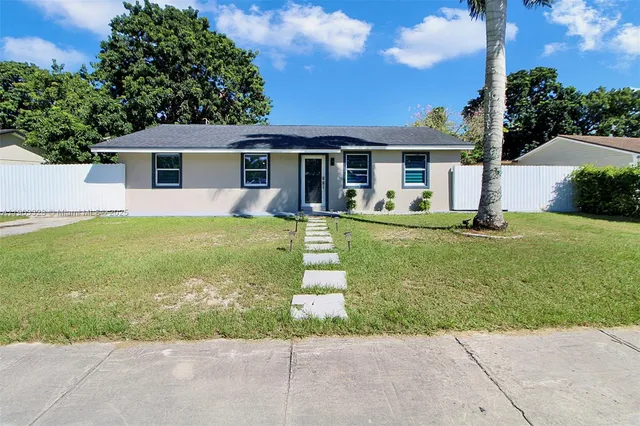 $489,000 | 365 Southwest 17th Avenue, Homestead, FL 33030