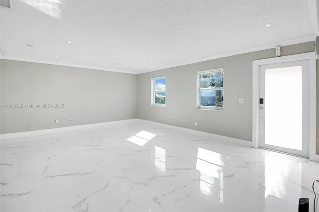 $489,000 | 365 Southwest 17th Avenue, Homestead, FL 33030