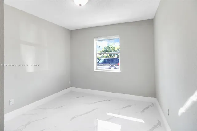 $489,000 | 365 Southwest 17th Avenue, Homestead, FL 33030