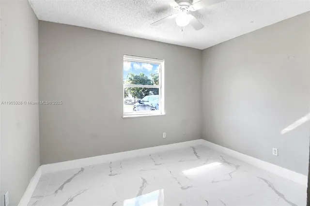 $489,000 | 365 Southwest 17th Avenue, Homestead, FL 33030