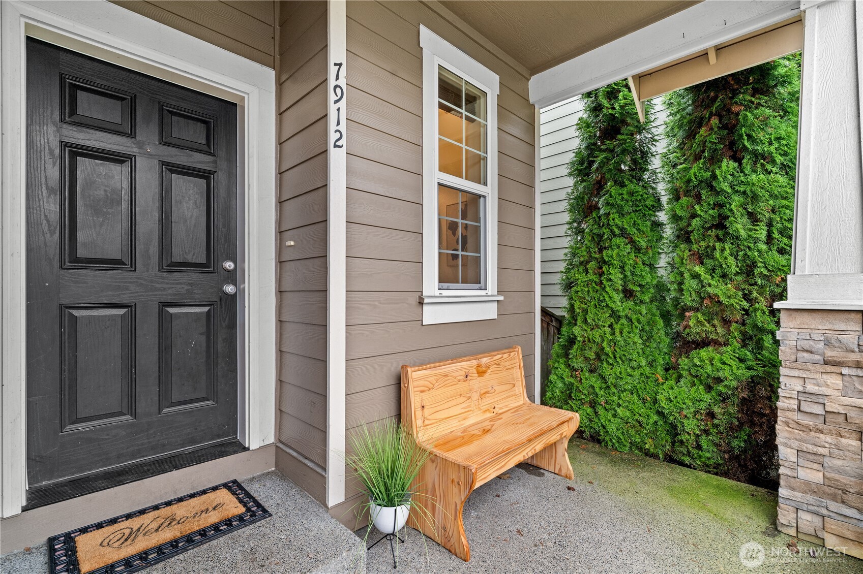 7912 164th Street East Puyallup, WA 98375 - Photo 2 of 35