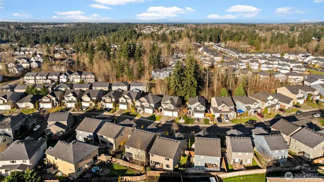 $600,000 | 7912 164th Street East, Puyallup, WA 98375