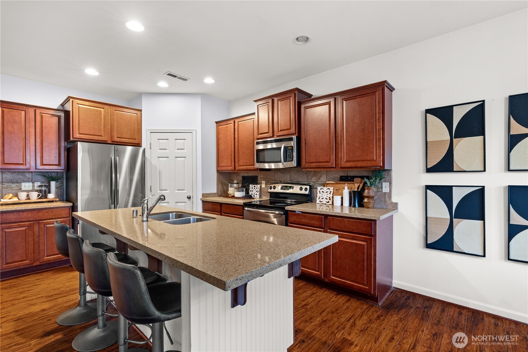 7912 164th Street East Puyallup, WA 98375 - Photo 10 of 35