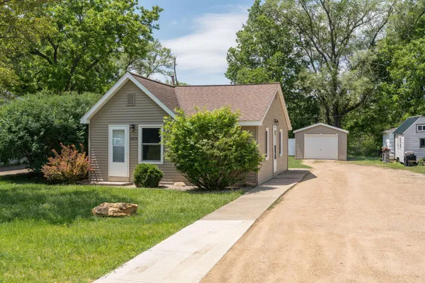 $154,900 | 2018 7th Avenue, Mankato, MN 56001