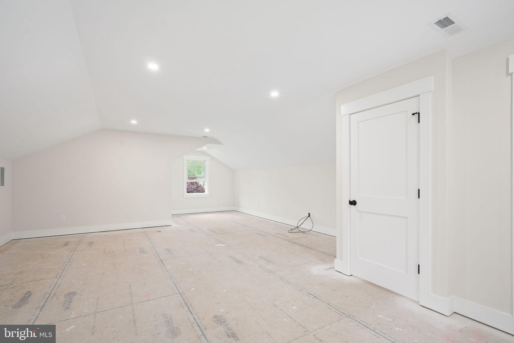 327 Farwood Road Haddonfield, NJ 08033 - Photo 38 of 46 Gallery Image 38
