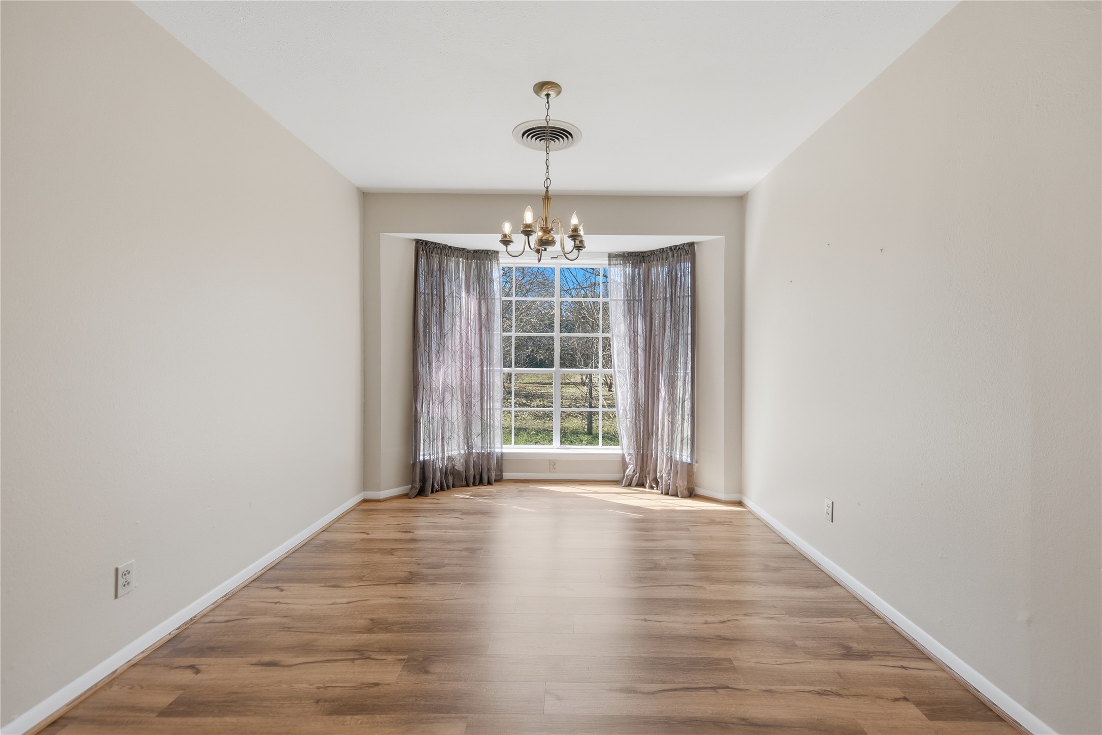 176 FM 2679 Road Brenham, TX 77833 - Photo 5 of 38