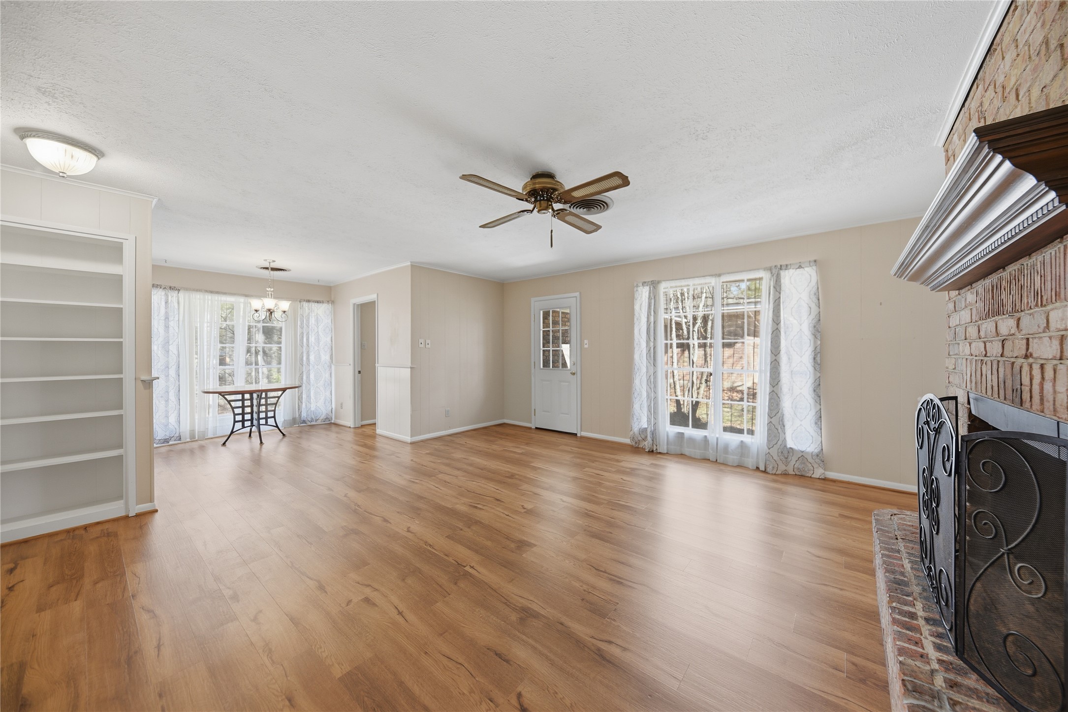 176 FM 2679 Road Brenham, TX 77833 - Photo 9 of 38