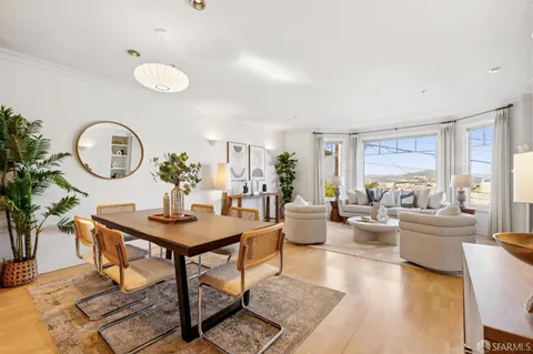 $1,400,000 | 745 Chestnut Street, Unit 201, San Francisco, CA 94133