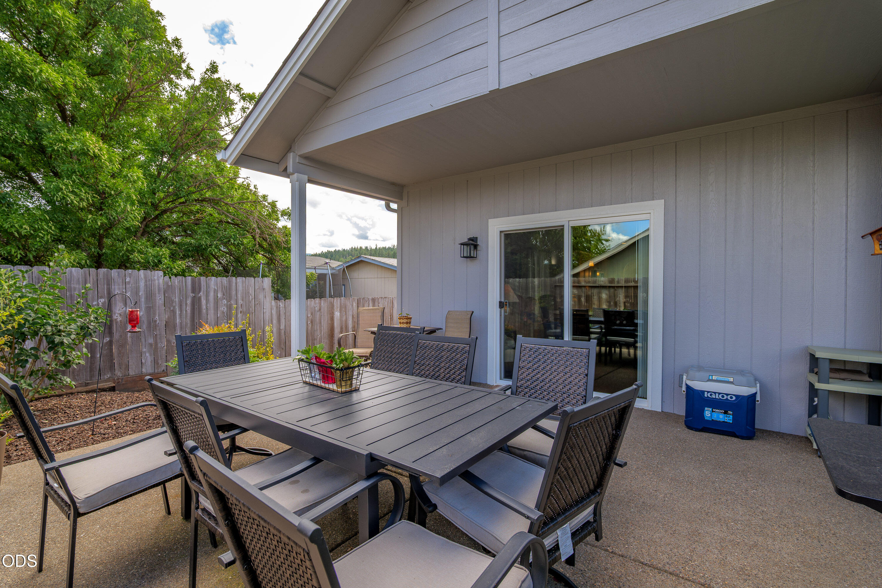 2140 Southwest Nick Way Grants Pass, OR 97527 - Photo 32 of 39