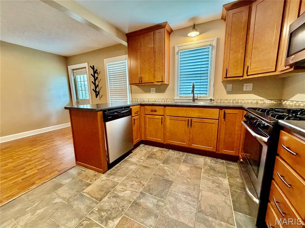 227 Mather Street Alton, IL 62002 - Photo 3 of 34