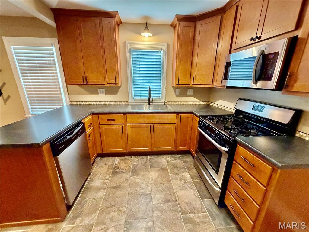 227 Mather Street Alton, IL 62002 - Photo 4 of 34