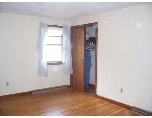 10 Summit Court Boston, MA 02136 - Photo 7 of 9 Gallery Image 7
