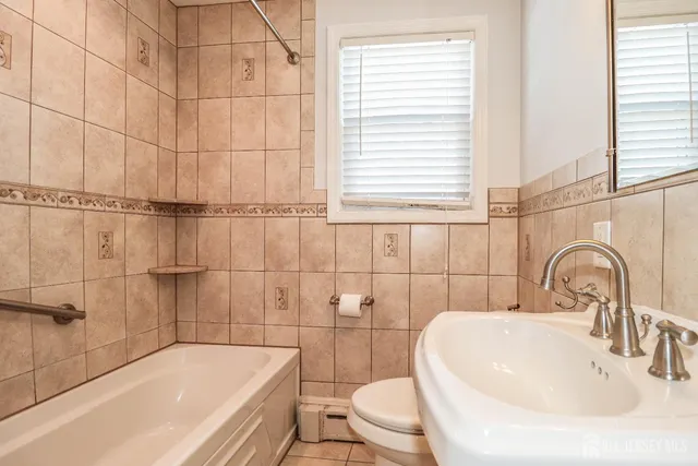 $524,900 | 131 Fairfield Avenue, Fords, NJ 08863