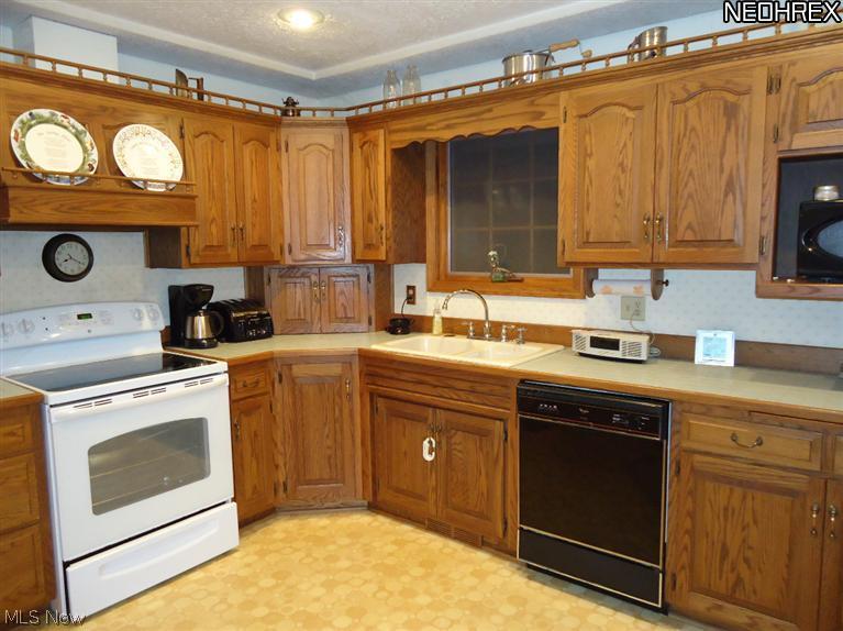 6323 Beagle Club Road Newcomerstown, OH 43832 - Photo 5 of 25 Gallery Image 5