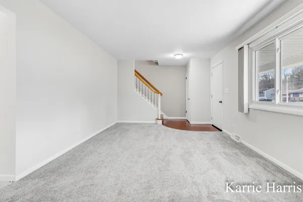 $268,500 | 910 East Evergreen Street, Greenville, MI 48838