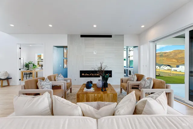 $1,824,900 | 2536 South Linnet Place, Boise, ID 83716