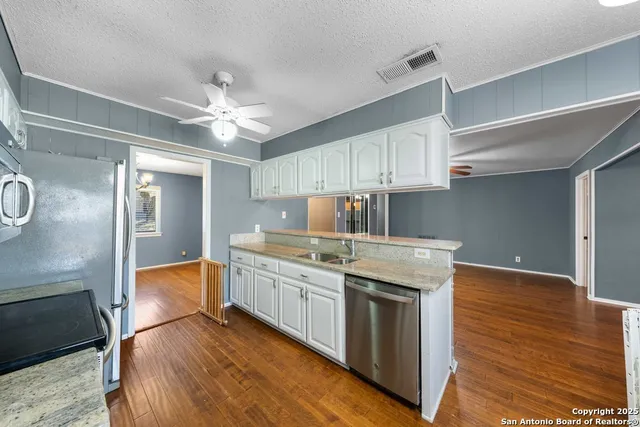 $2,000 | 7015 Forest Pine Street, San Antonio, TX 78240