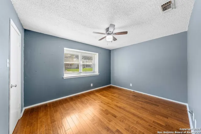 $2,000 | 7015 Forest Pine Street, San Antonio, TX 78240