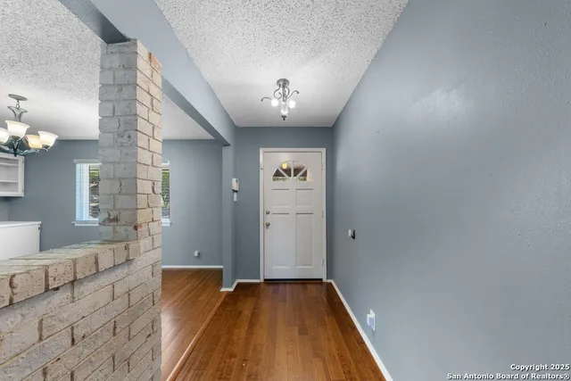 $2,000 | 7015 Forest Pine Street, San Antonio, TX 78240