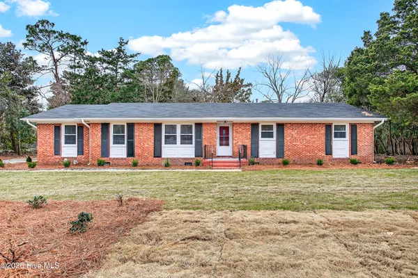 $385,500 | 3202 College Road, Wilmington, NC 28412
