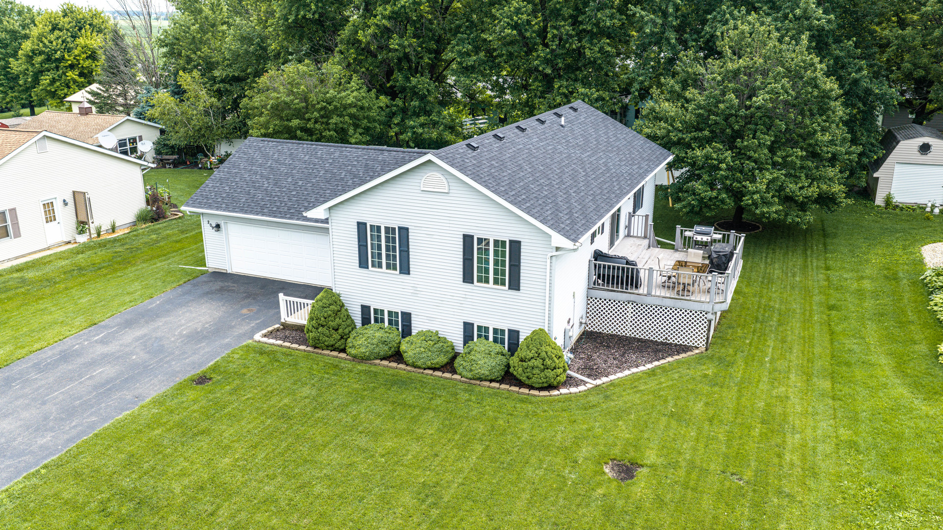 209 North Pleasant Street Ohio, IL 61349 - Photo 33 of 34