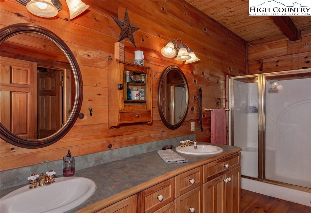 1304 Blackberry Road Boone, NC 28607 - Photo 16 of 32 Gallery Image 16