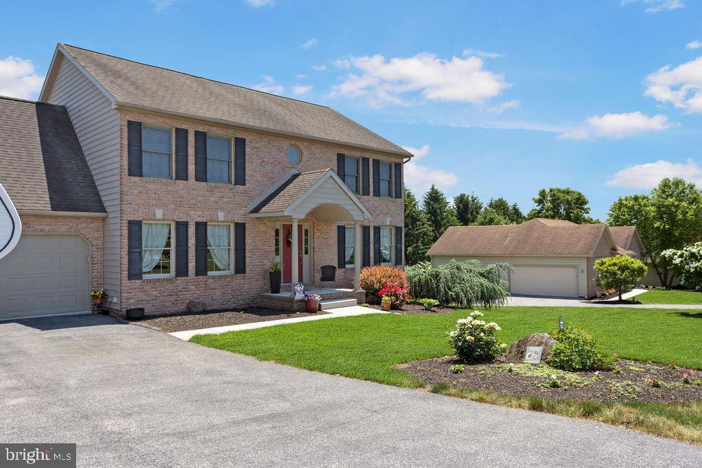 522 Monocacy Trail Spring Grove, PA 17362 - Photo 2 of 46 Gallery Image 2