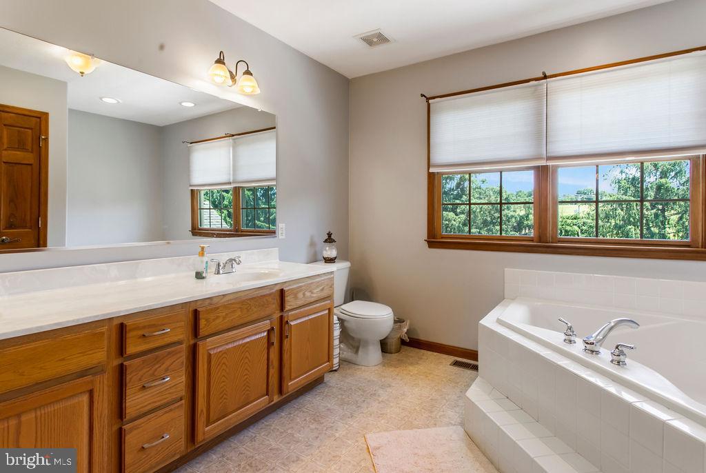 522 Monocacy Trail Spring Grove, PA 17362 - Photo 28 of 46 Gallery Image 28