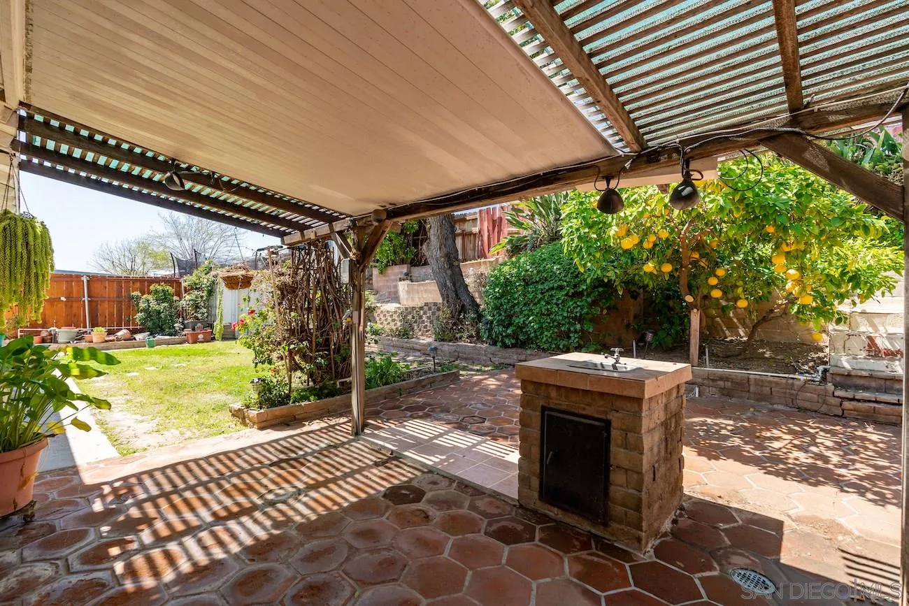 9848 Conejo Road Santee, CA 92071 - Photo 16 of 24 Gallery Image 16