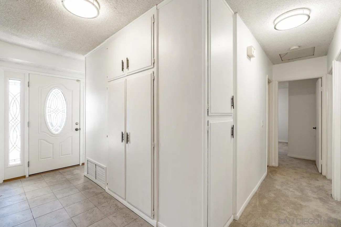 9848 Conejo Road Santee, CA 92071 - Photo 9 of 24 Gallery Image 9