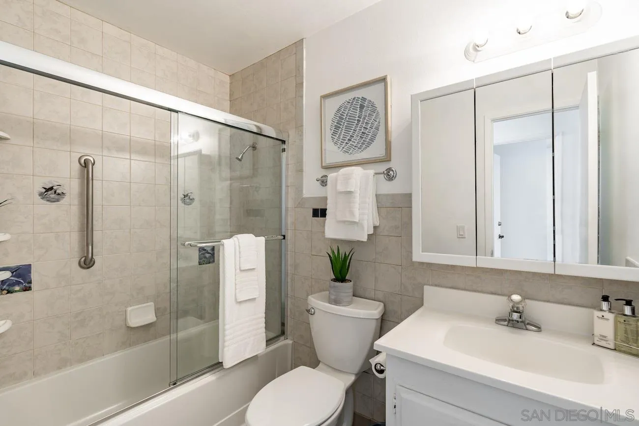 9848 Conejo Road Santee, CA 92071 - Photo 10 of 24 Gallery Image 10
