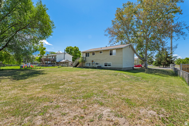 2402 710 North Provo, UT 84601 - Photo 14 of 15 Expansive rear yard with mature trees