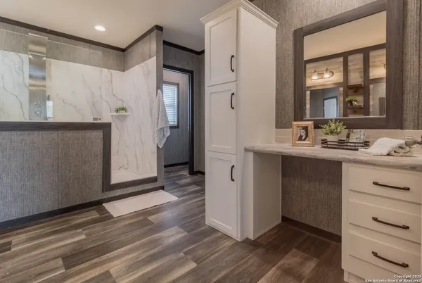 $449,900 | 290 Lilly Bear Lane, Moore, TX 78057