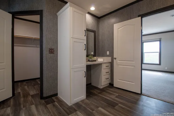 $449,900 | 290 Lilly Bear Lane, Moore, TX 78057